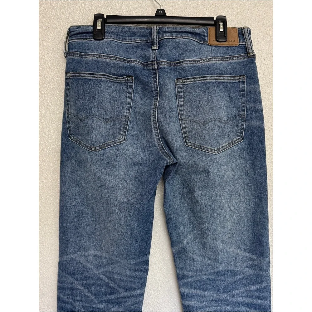 American Eagle Jeans Mens 32x34 Blue Denim Airflex+ Original Straight Med‎ Wash